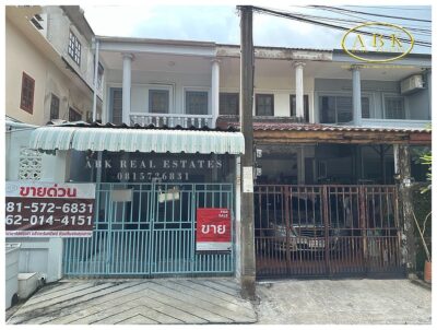 ทาวน์เฮ้าส์ หมู่บ้าน ปรางค์ทิพย์ ซอยลาดพร้าว 95 4.25 ล้านบาท - Image 3