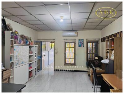 ทาวน์เฮ้าส์ หมู่บ้าน ปรางค์ทิพย์ ซอยลาดพร้าว 95 4.25 ล้านบาท - Image 6