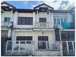 ขาย ทาวน์เฮ้าส์ ม.วรารักษ์ ซ. เลียบคลองสอง 27 สภาพดี 1.8 ล้านบาท